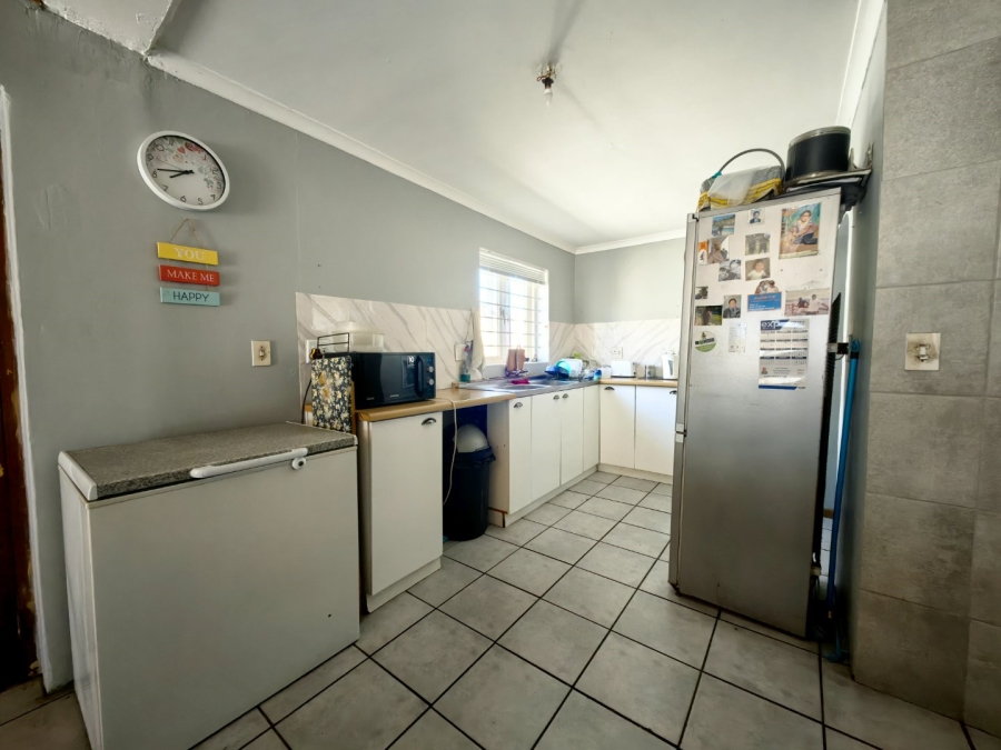 4 Bedroom Property for Sale in Richwood Western Cape